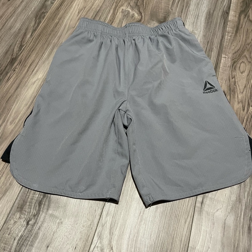 Reebok Youth Shorts (L: 10/12)